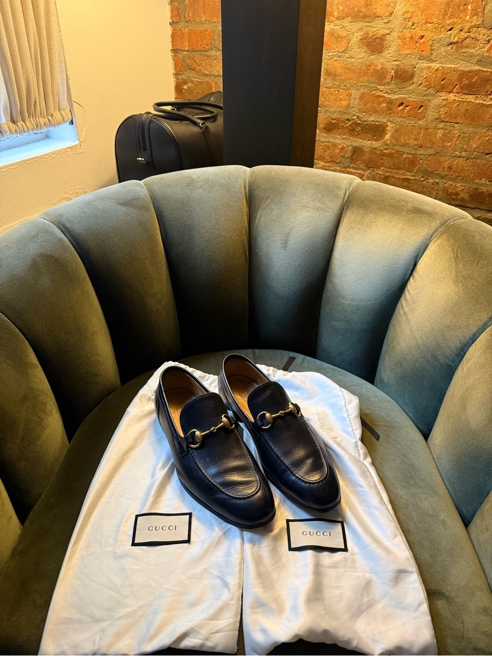 Gucci Black Leather Horsebit Slip-On Loafers